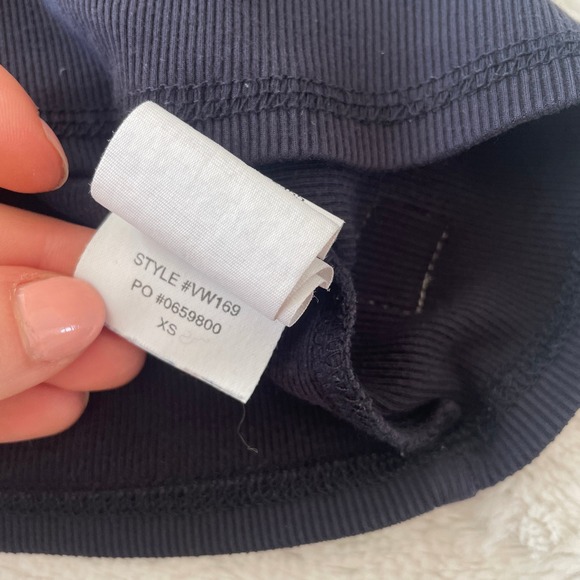 Vuori Pose Fitted Tee Ribbed Crewneck Short Sleeve Active Top Black Size XS - Picture 7 of 12